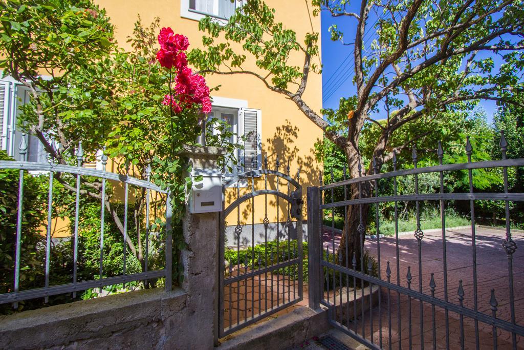 Holiday Home Arboretum Sibenik Exterior photo